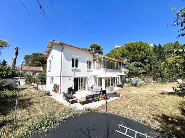 Maison 5 pièces 168 m²
