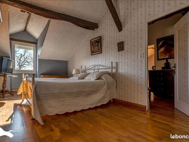 Maison 5 pièces 169 m²