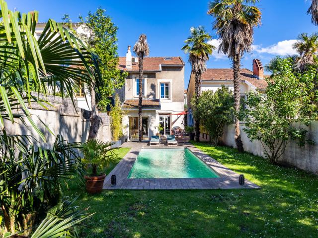 Maison 5 pièces 169 m²