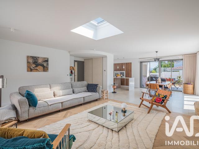 Maison 5 pièces 160 m²