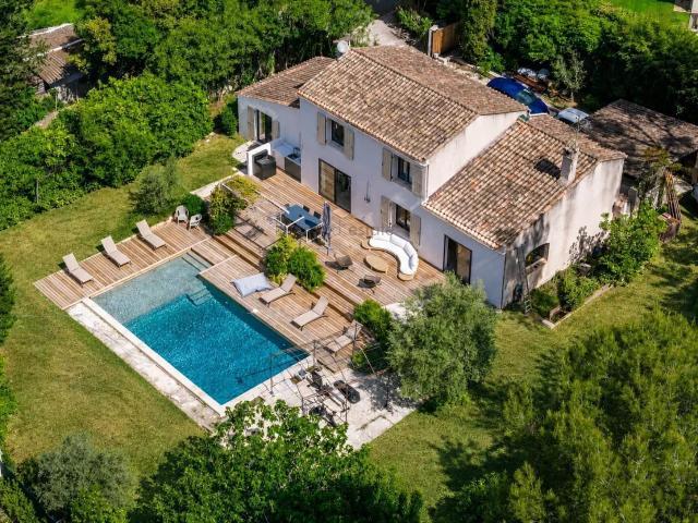 Maison 5 pièces 160 m²