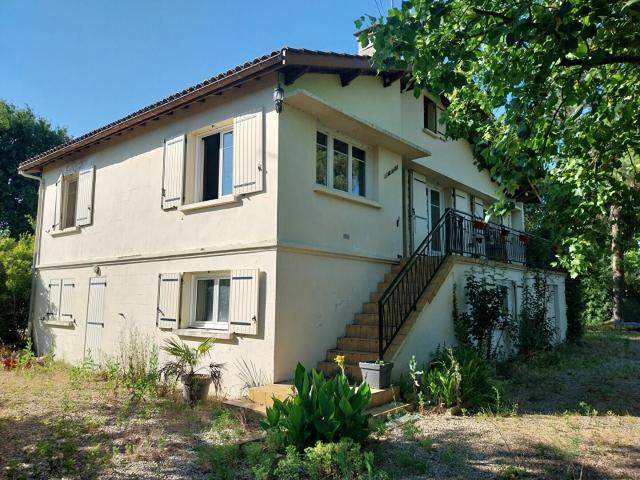 Maison 5 pièces 160 m²