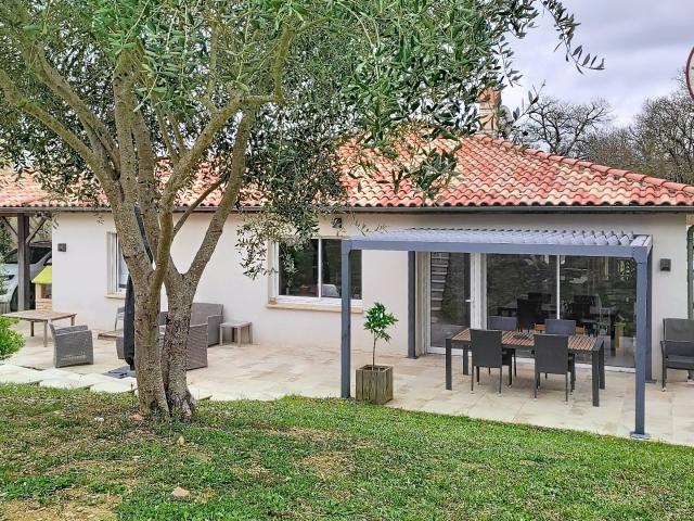 Maison 5 pièces 160 m²