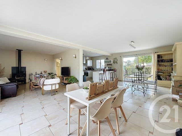 Maison 5 pièces 160 m²