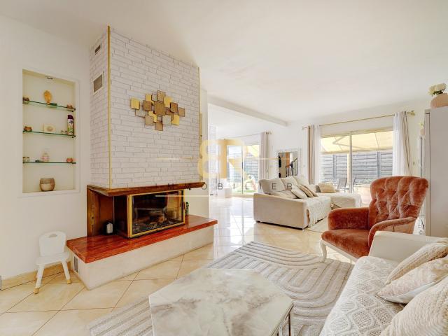 Maison 5 pièces 160 m²