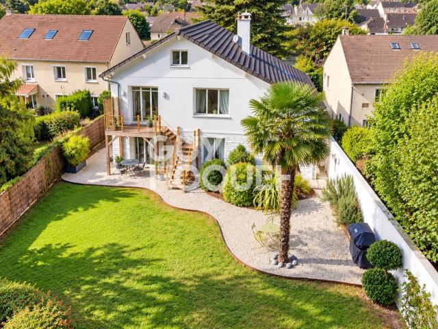 Maison 5 pièces 160 m²