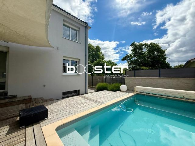Maison 5 pièces 160 m²