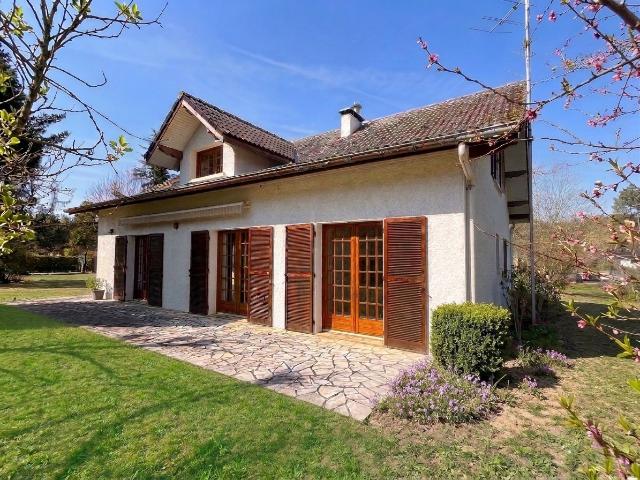 Maison 5 pièces 160 m²