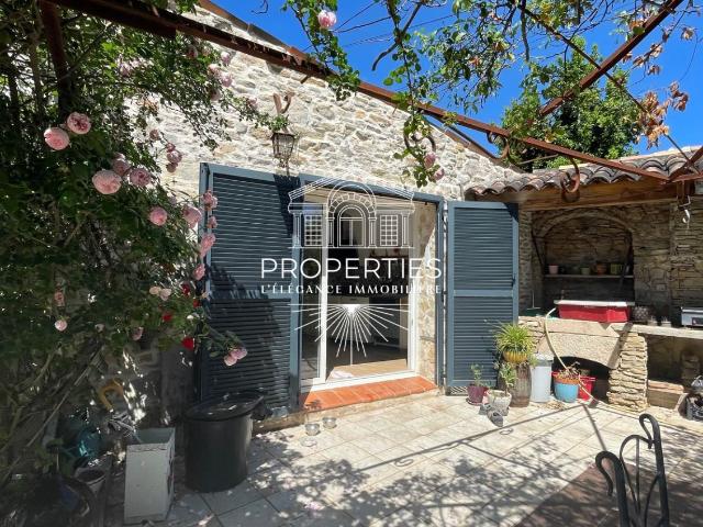 Maison 5 pièces 160 m²