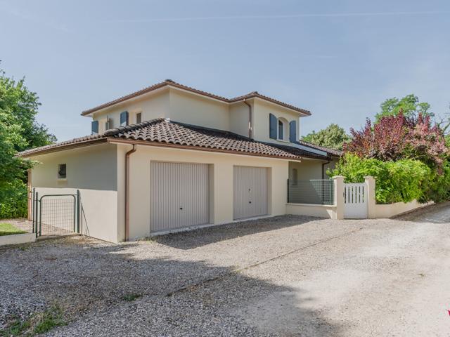 Maison 5 pièces 160 m²