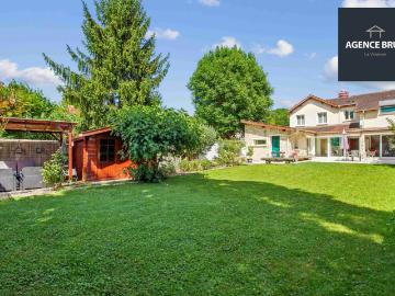 Maison 5 pièces 160 m²
