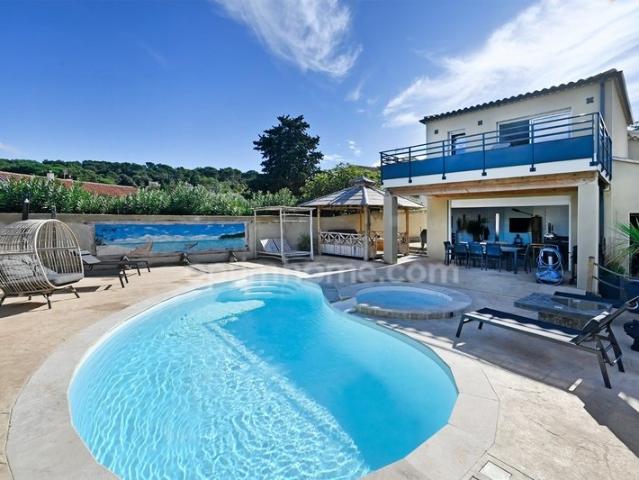 Maison 5 pièces 160 m²