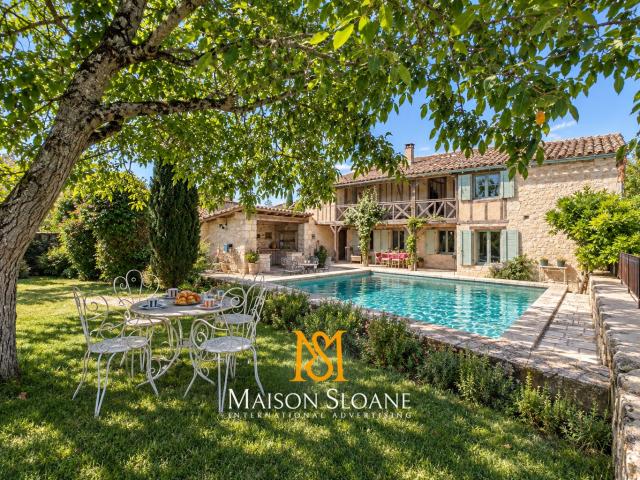 Maison 5 pièces 160 m²