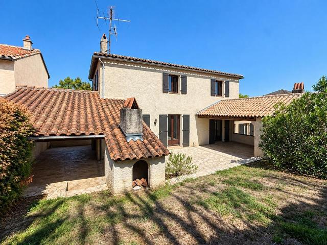 Maison 5 pièces 160 m²