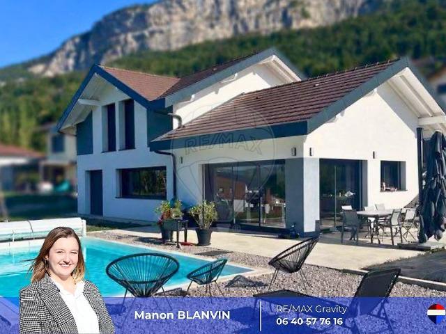 Maison 5 pièces 160 m²