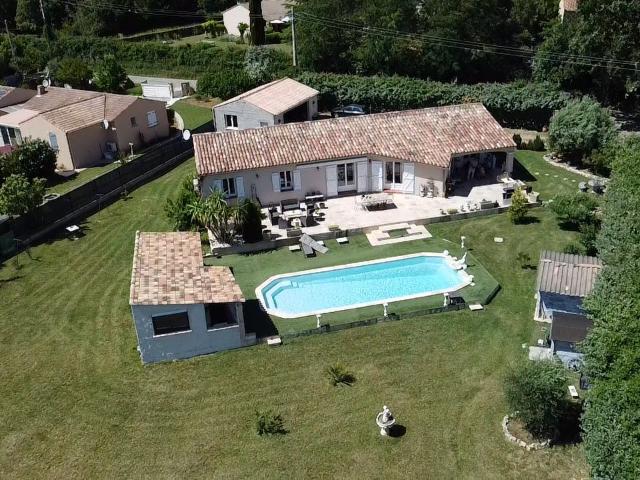 Maison 5 pièces 160 m²