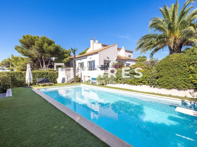 Maison 5 pièces 160 m²