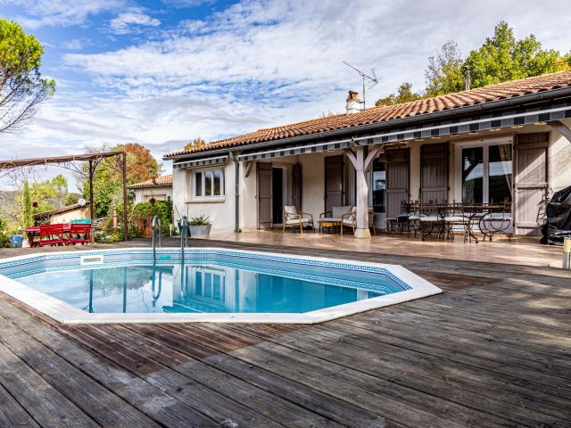 Maison 5 pièces 160 m²
