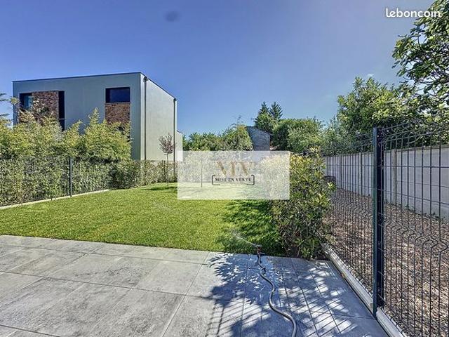 Maison 5 pièces 160 m²