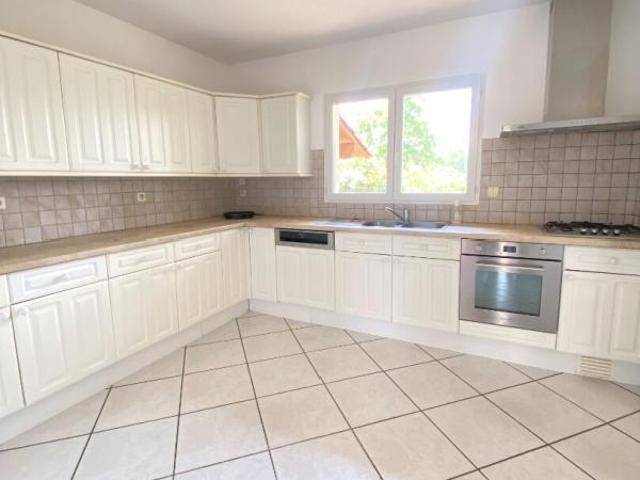 Maison 5 pièces, 160 m² à louer à Beauzelle 31700