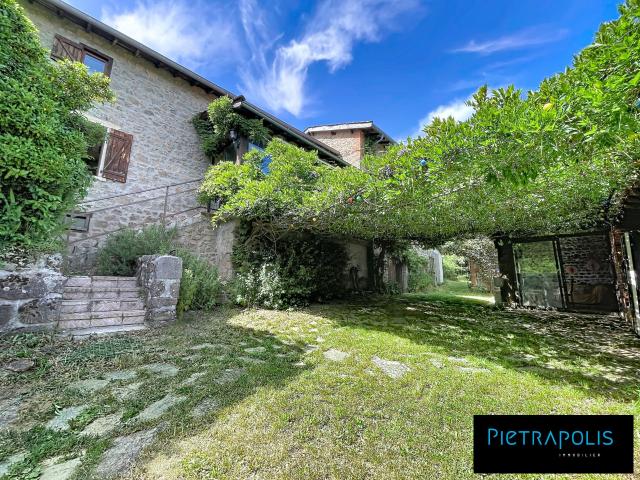 Maison 5 pièces 161 m²