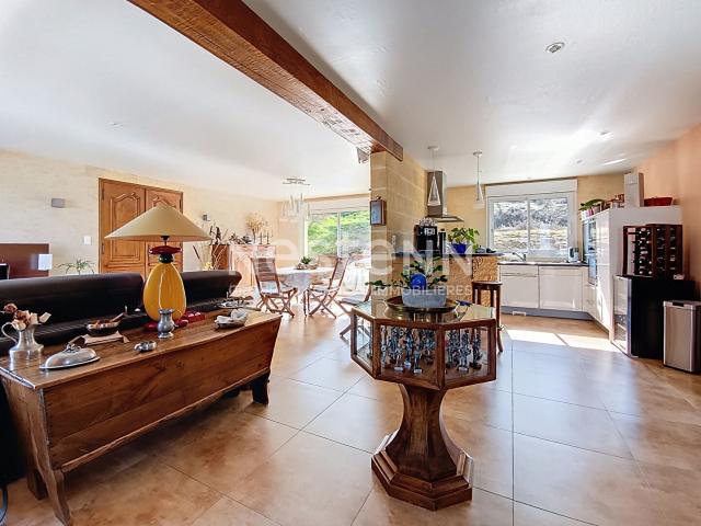 Maison 5 pièces 161 m²