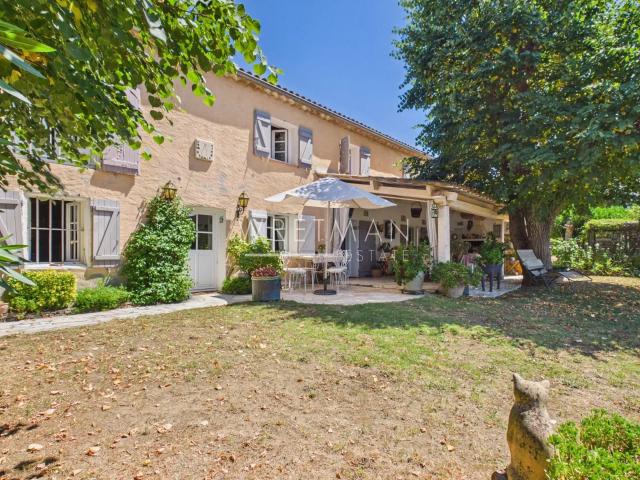 Maison 5 pièces 161 m²