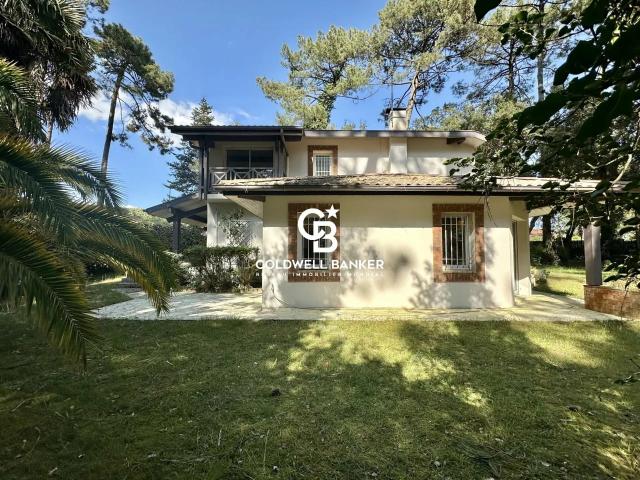 Maison 5 pièces 161 m²