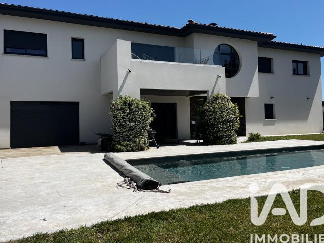 Maison 5 pièces 162 m²