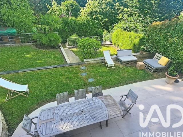 Maison 5 pièces 162 m²