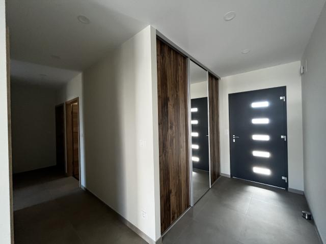 Maison 5 pièces 162 m²