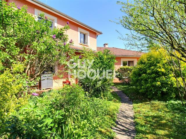Maison 6 pièces 162 m²