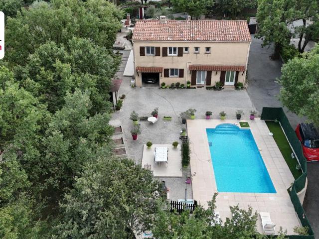 Maison 6 pièces 162 m²