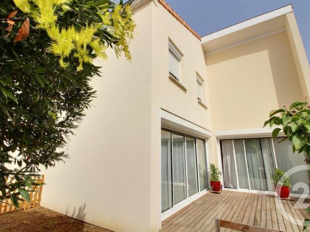 Maison 5 pièces 162 m²
