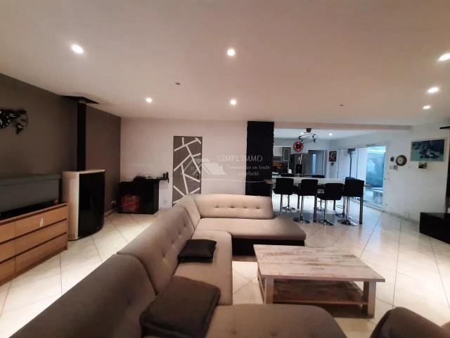 Maison 5 pièces 162 m²