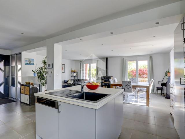 Maison 5 pièces 163 m²