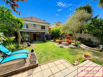 Maison 5 pièces 163 m²
