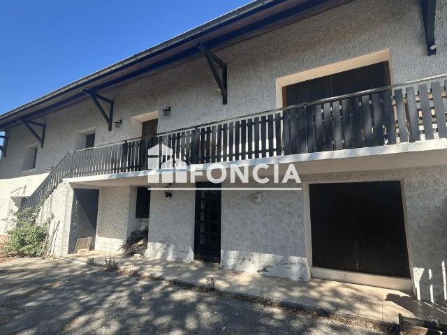 Maison 5 pièces 174 m²