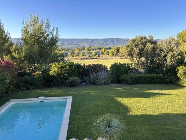 Maison 5 pièces 174 m²