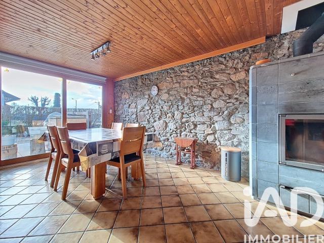Maison 5 pièces 174 m²