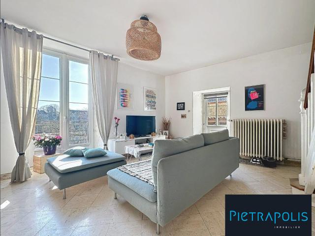 Maison 5 pièces 174 m²