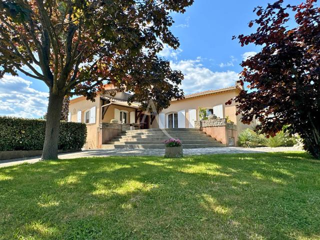 Maison 5 pièces 174 m²