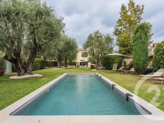 Maison 5 pièces 174 m²