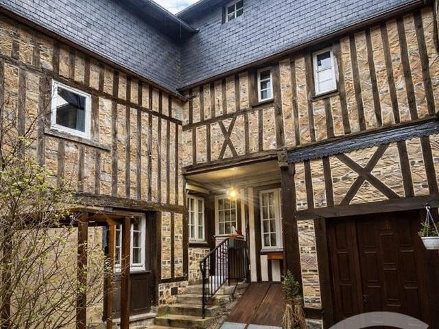 Maison 5 pièces 174 m²
