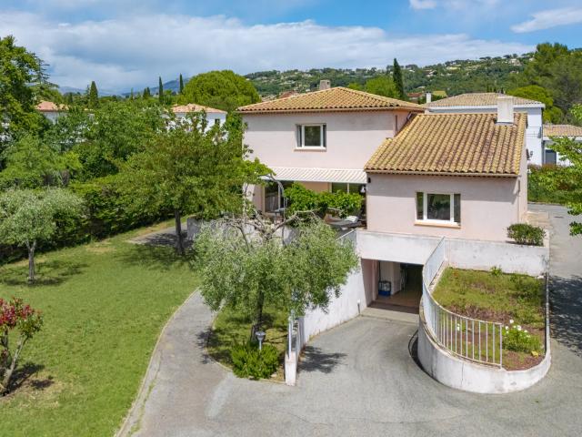Maison 5 pièces 174 m²