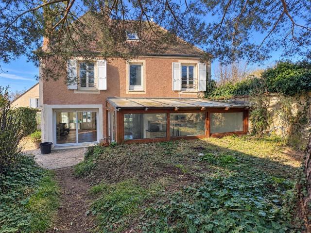 Maison 5 pièces 174 m²