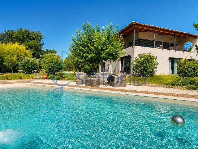 Maison 5 pièces 174 m²