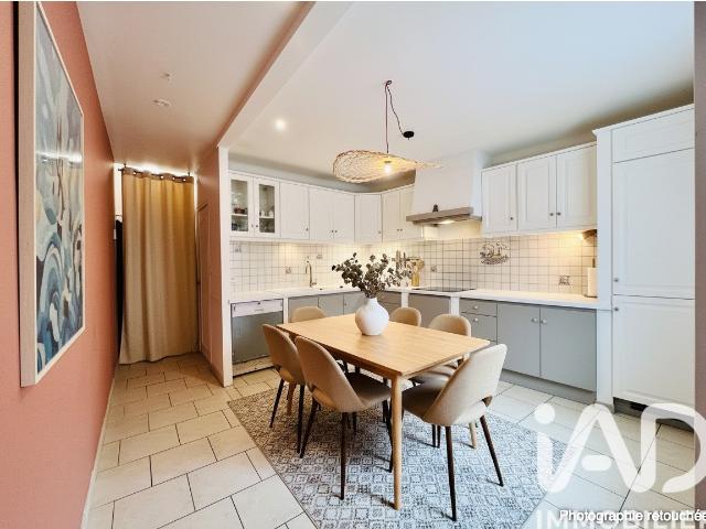 Maison 5 pièces 174 m²