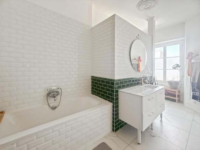 Maison 5 pièces, 174 m² à louer à Artenay 45410