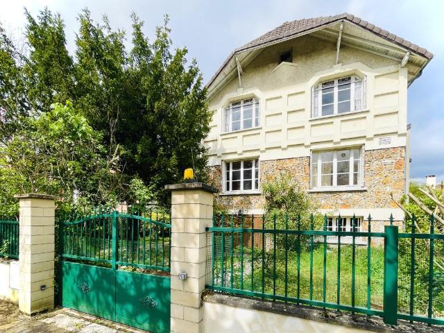 Maison 5 pièces 175 m²